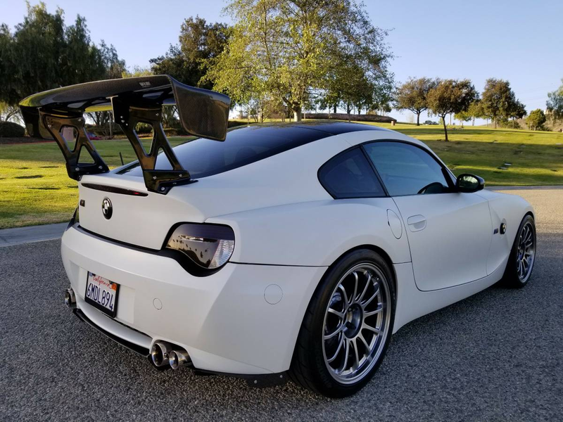 Illustration for article titled At $27,999, Does This 2006 BMW Z4 M Coupé Have A Wing And A Prayer?